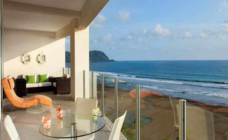 9th story Penthouse in Jaco beach