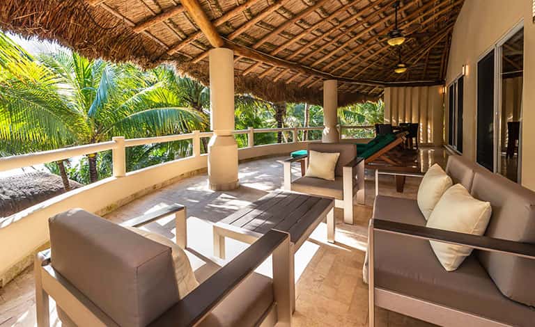 luxury villa for Mexico bachelor party