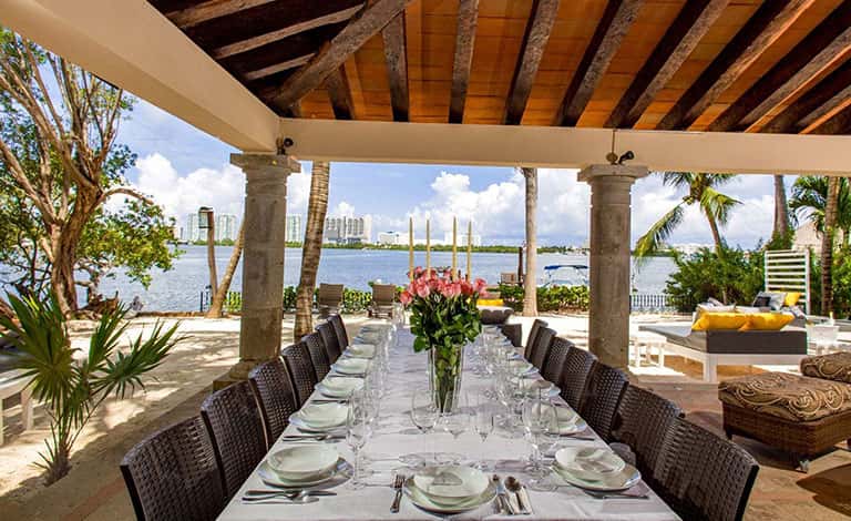 luxury home rentals near Cancun beach