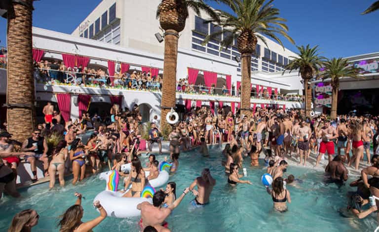 Las Vegas bachelor party package and pool club