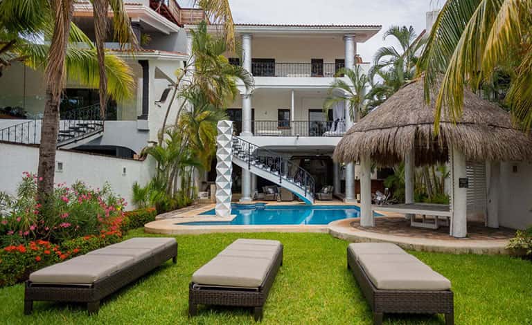Villa rental in Cancun